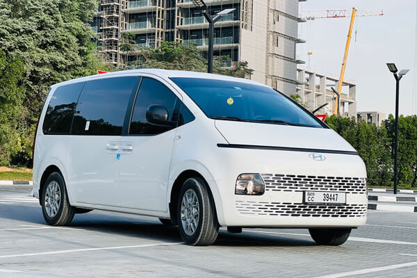 Hyundai Staria 2025